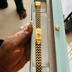 Male statement bracelet 012