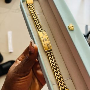 Male statement bracelet 014