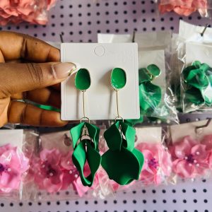 Green dropping flower earrings