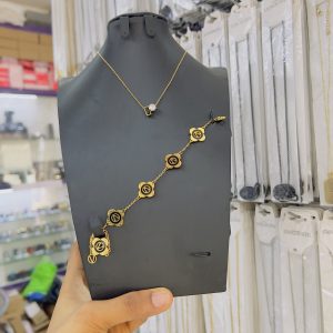 Black diamond necklace and bracelet