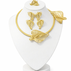 MD Plain Gold Cord Set