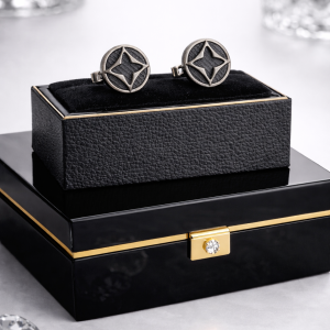 Cufflinks 005 comes boxed
