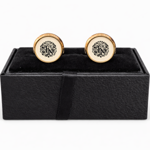 Cufflinks 001 comes boxed