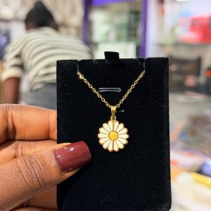 Engraved Sunflower necklace 003 with box