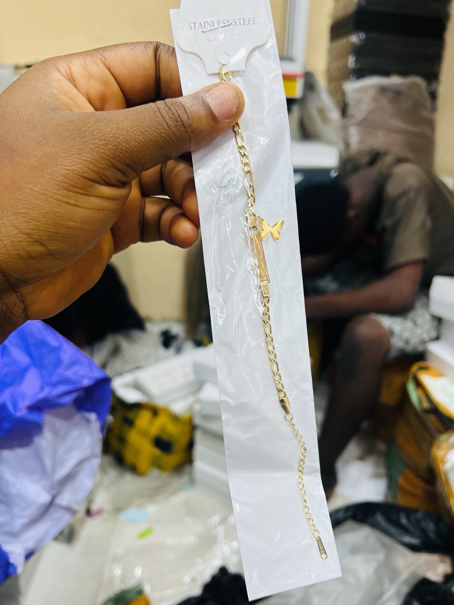 Engraved butter baby bracelet 003 with box - Image 3