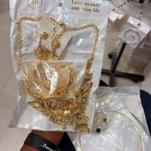 MD Gold Flowery Set 003