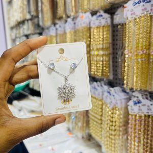 Silver Steel Flower Set