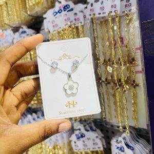 Silver Steel Vca Set