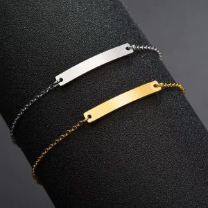 Engraved gold simple bracelet with box