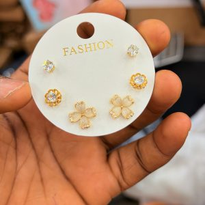 Fashion earrings 38