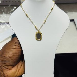 Dainty mirror necklace