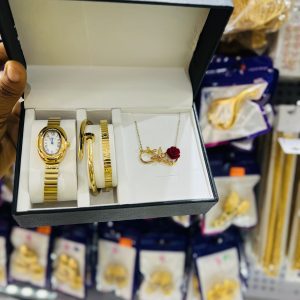 Gold Oval Rebirth Watch Set Without box