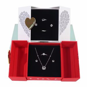 Red everlasting love box