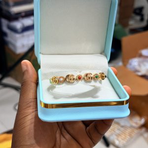 Gucci bracelet