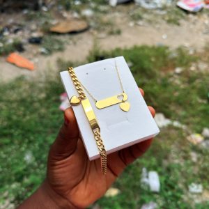 Engraved female combo 009