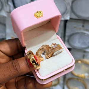 Wedding ring set with  box 005