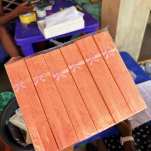 Pink paper box dozen (12pcs)