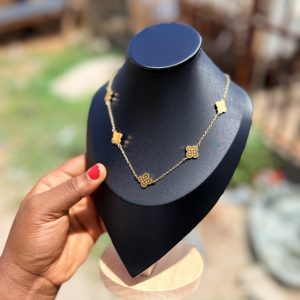 Lv Steel round necklace