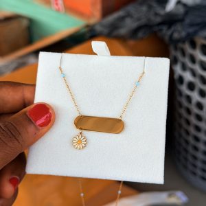 Engraved sunflower dropping necklace