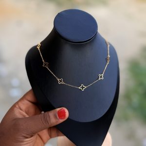 Clove steel necklace