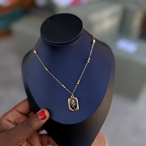 Flower steel necklace