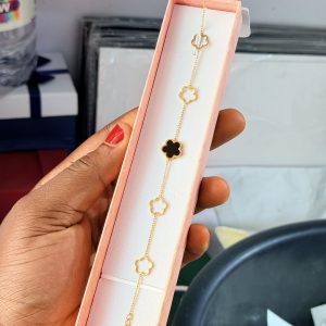 Flower steel bracelet