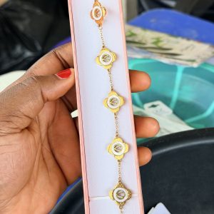 White Lv steel bracelet