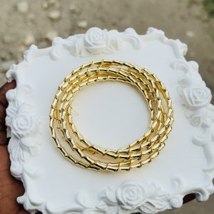 Amiga 5 in 1 bangle 001