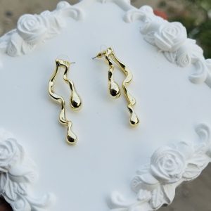 Amiga drop earring 006