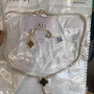 Cross shape MD gold VCA