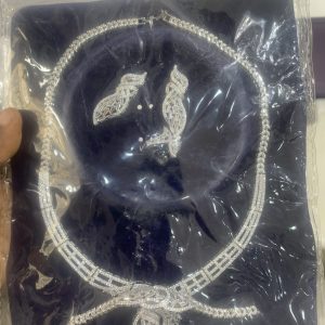 Tennis triangle bridal set