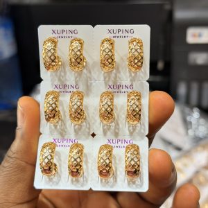 Xuping basket hole earrings