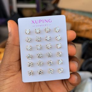 Xuping crystal earrings. 1pcs
