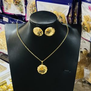 Gold dot necklace combo