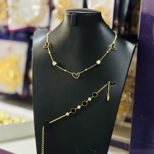 Lovina necklace and bracelet combo