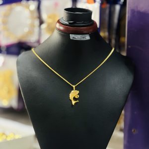 Xuping fly fish necklace