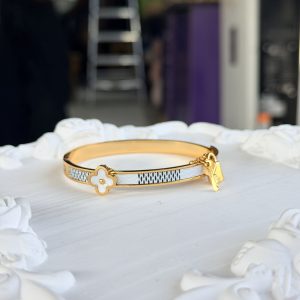 LV Steel bracelet 007