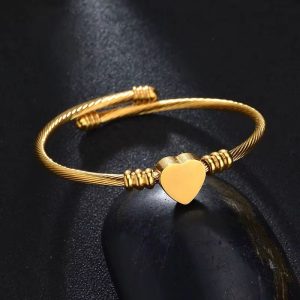 Engraved gold love shape bracelet