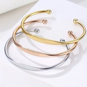 Engraved Gold unisex bracelet 002