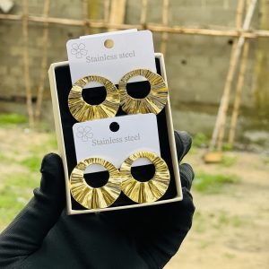 Gold cuff earrings