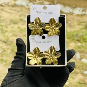 Star flower earrings