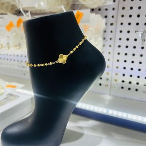 Flower dot anklet
