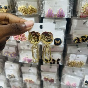 Gold flower earrings