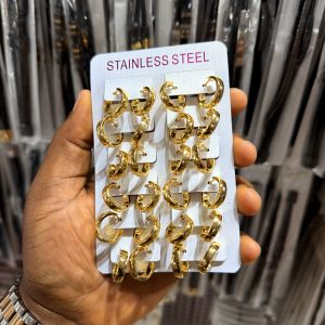 Small hoop earrings (12pcs)