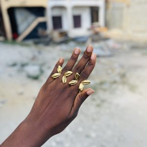 Side Butterfly size(9)