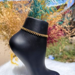 Ball gold anklet