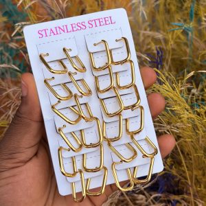 Square hoop earrings (12pcs)