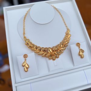 Saudi gold replica set 001