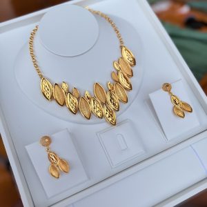 Saudi gold replica set 003