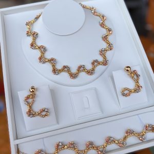 Md 3 toned beaded  set